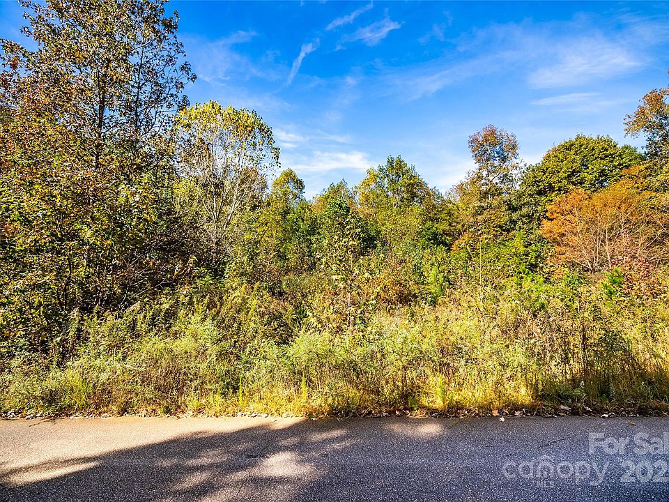 1st image of 64 Seminole Dr #64