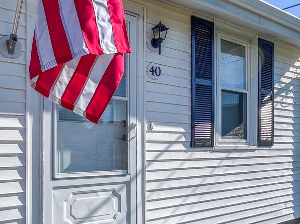40 Draper Ave, Middletown, RI