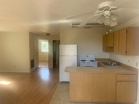 5th image of 213 Anchorage St #A