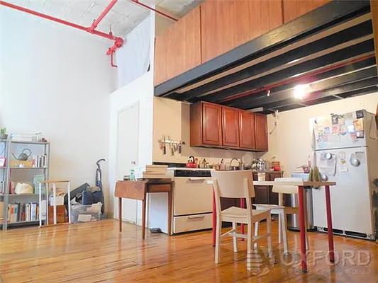 Rented by Oxford Property Group | media 7