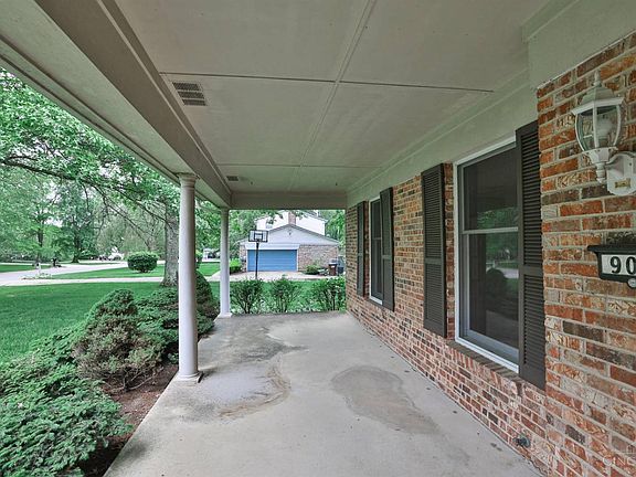 4th image of 900 Quailwoods Dr