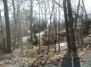 2910 Martin Ter, Haymarket, VA 20169