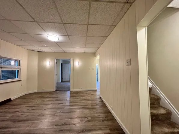 1406 Fernleaf St, Pittsburgh, PA 15210