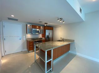 185 SW 7th St APT 2610, Miami, FL 33130