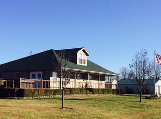 2025 W Trolley Car Ln, Carthage, MO 64836