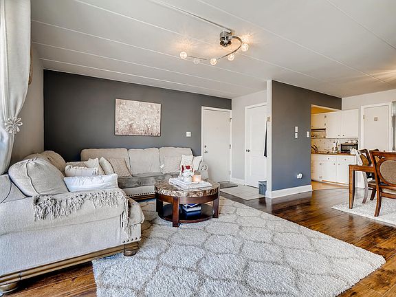 4th image of 10801 S Keating Ave APT 2NE