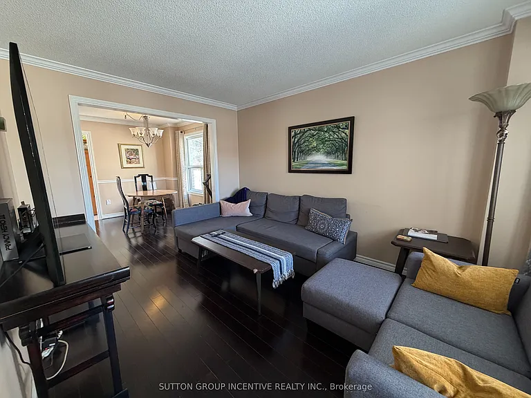 Shaina Ct — Photo 6