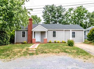 105 7th Ave, Luray, VA 22835