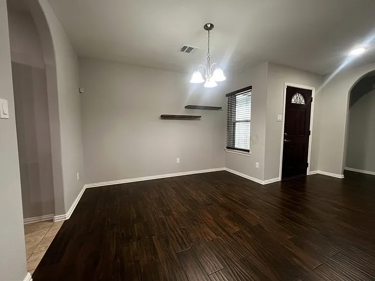 25314 Laurel Green St — Photo 8