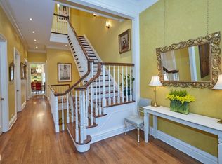 38 W 120th St, New York, NY 10027