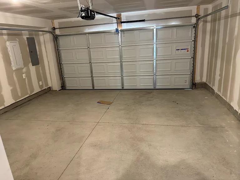 2 Car Garage