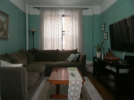 2nd image of 165 W 83rd St APT 6