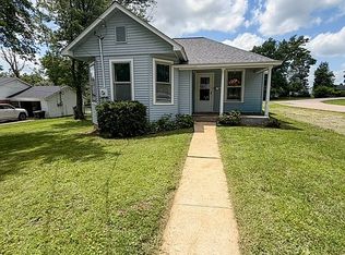112 N Wood Ave, Fredericktown, MO 63645