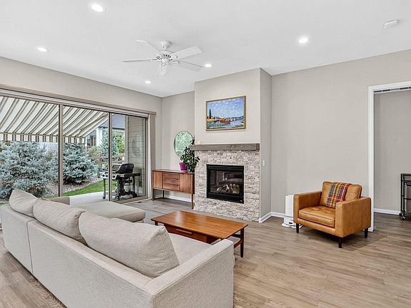 3rd image of 5933 Sapling St
