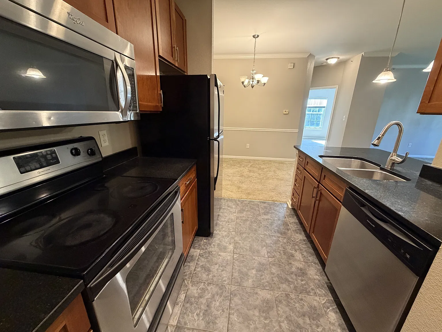 12913 Tradd Street - 2B — Photo 4