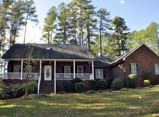 7637 Golf Course Dr S, Denver, NC 28037