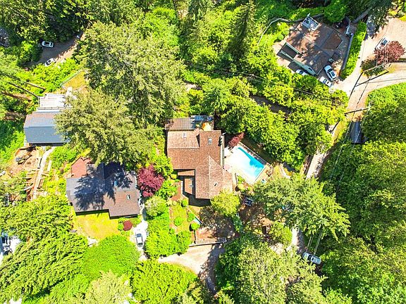 3rd image of 5481 Indian River Dr