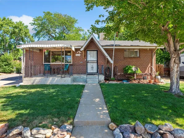 7433 W 67th Place, Arvada, CO 80003