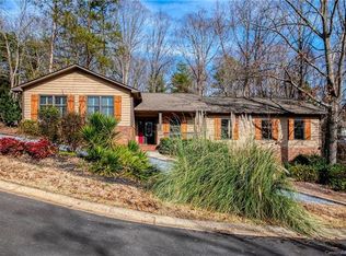 12 Lake Ridge Rd, Lake Wylie, SC 29710