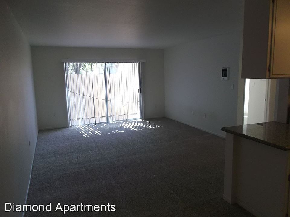 Park Lamont Apartments 4721 Lamont St San Diego CA Zillow