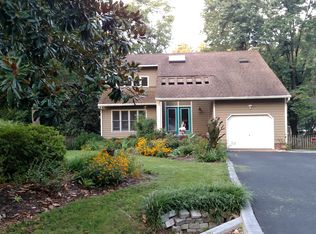 8711 Ewes Ct, North Chesterfield, VA 23236