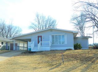 624 W State St, Union, MO 63084