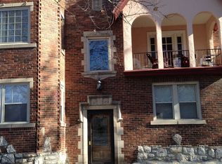 4333 Roanoke Pkwy APT 1S, Kansas City, MO 64111