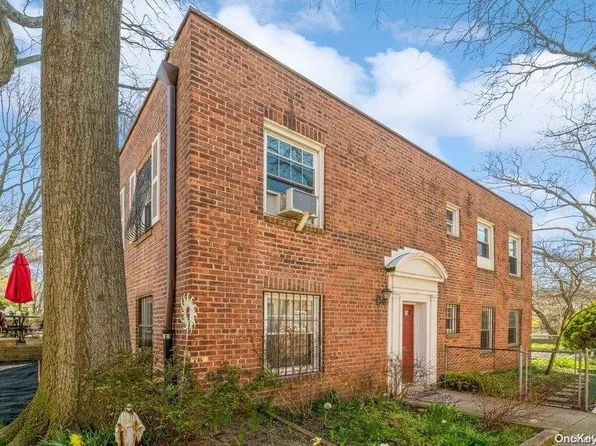 144-69 Grand Central Parkway #76GD, Briarwood, NY 11435