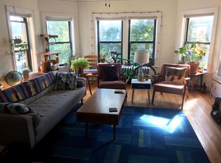 4502 N Maplewood Ave #2, Chicago, IL 60625