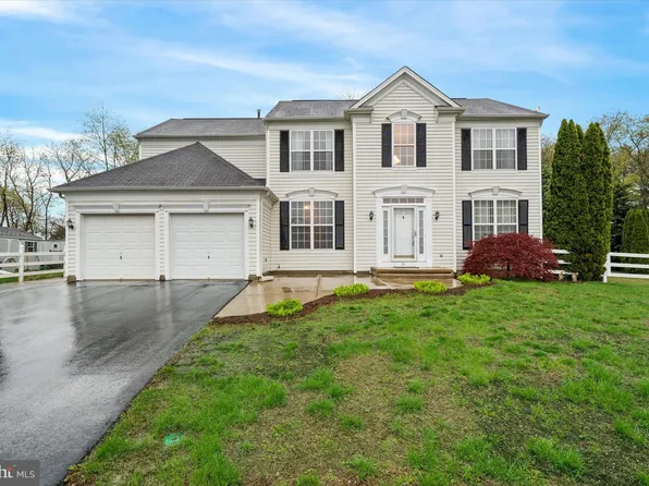 16 W Minglewood Dr, Middletown, DE 19709