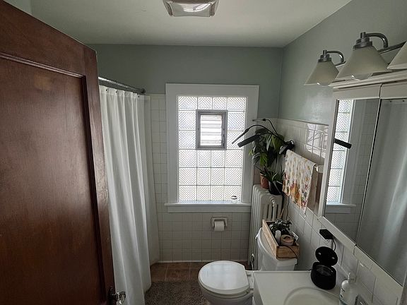 4th image of 3874 E Munkwitz Ave