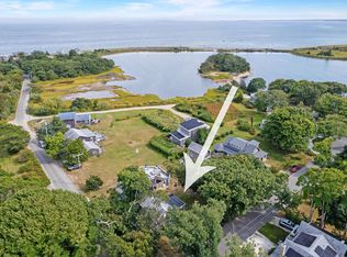 50 Canonicus Avenue, Oak Bluffs, MA 02557