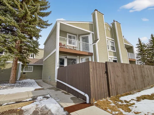 1820 56th St NW #14, Edmonton, AB T6L 5L4