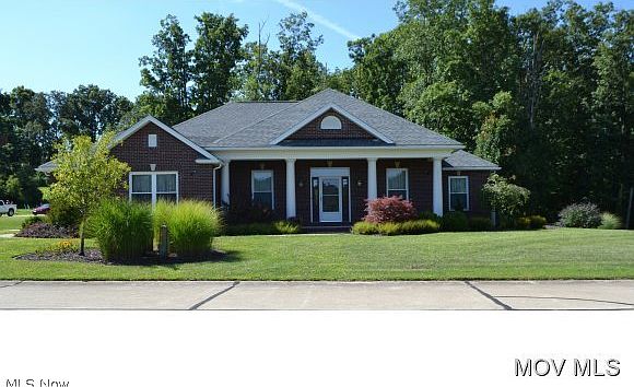 1st image of 175 Skyview Dr