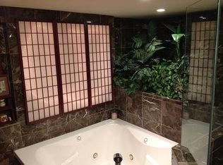 1220 Manhattan Beach Blvd, Manhattan Beach, CA 90266