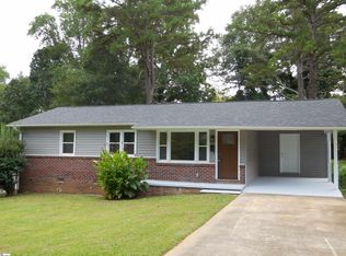 104 Woodride Ct, Spartanburg, SC 29306