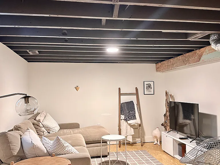 4008 W Broadway — Photo 39