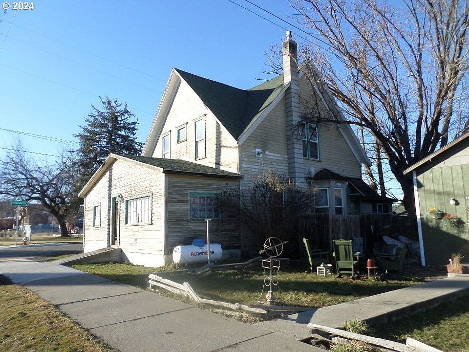 1st image of 109 W 1st St