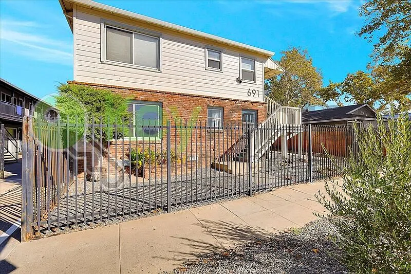 1 bed, 1.0 bath, 625 sqft, $1,150 — Photo 3