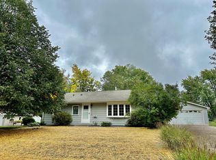8705 Crest Rd, Bloomington, MN 55425