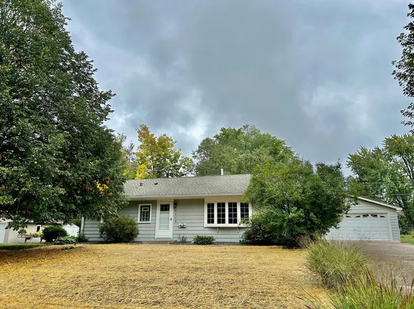 8705 Crest Rd, Bloomington, MN 55425