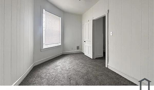 56 N Dewey St — Photo 6