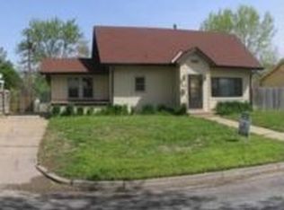 735 Ralph Ave, Salina, KS 67401