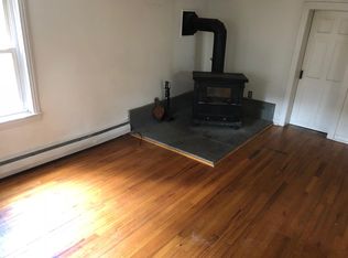 575 Valley Park Rd, Phoenixville, PA 19460