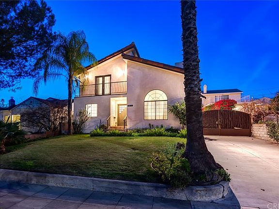 4th image of 1031 E Verdugo Ave