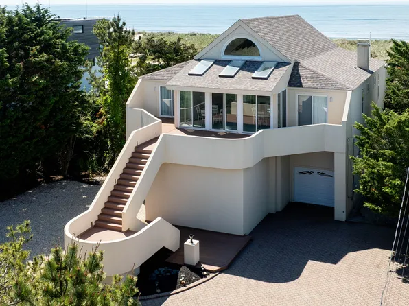 373 Dune Rd, Westhampton, NY 11978