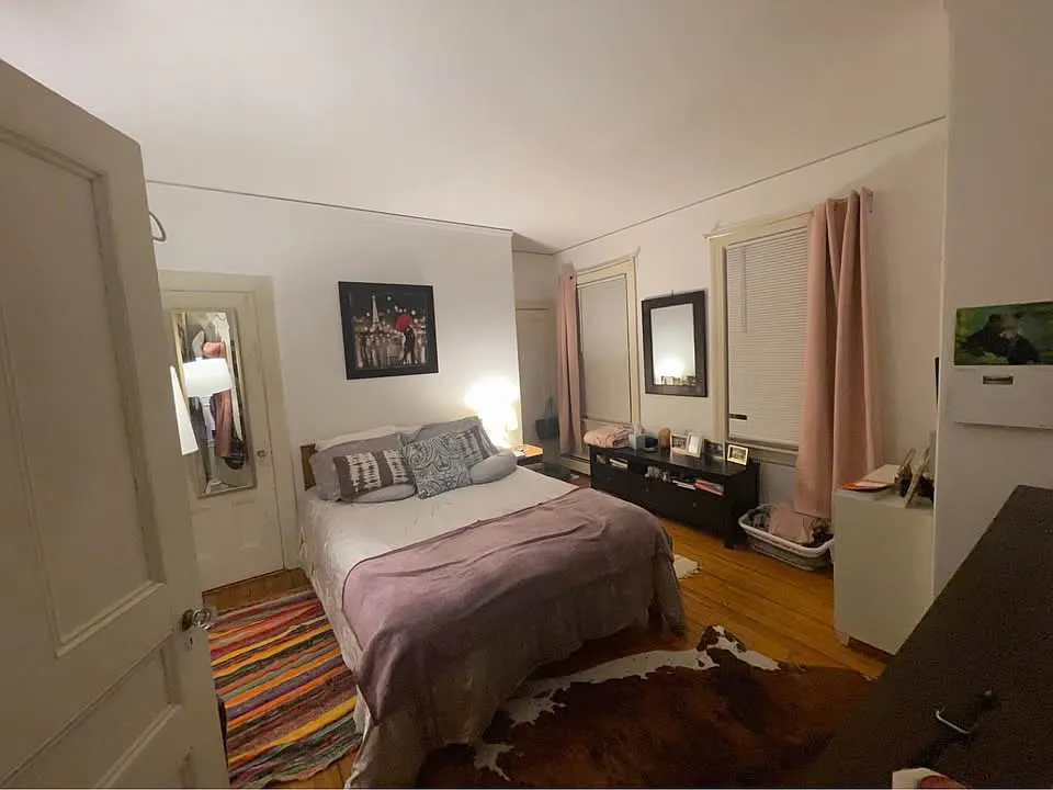 2 bed, 1600 sqft, $1,000 — Photo 1