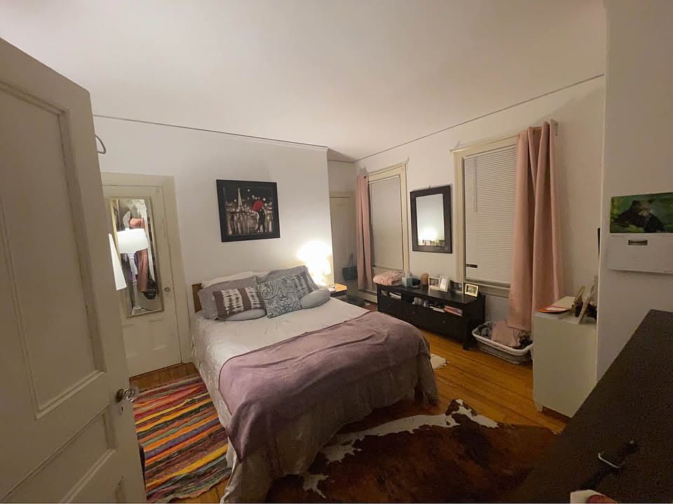 1st image of 175 Lloyd Ave #1