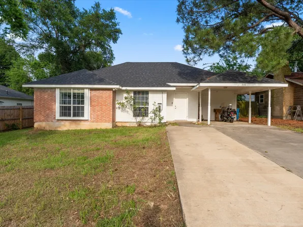 316 Coral Reef St, Gun Barrel City, TX 75156