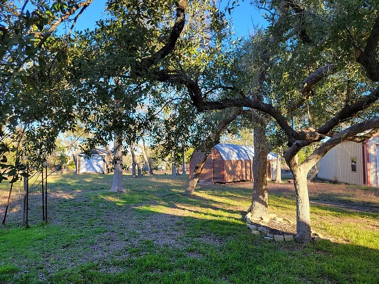 19 Tall Oaks Trl — Photo 14